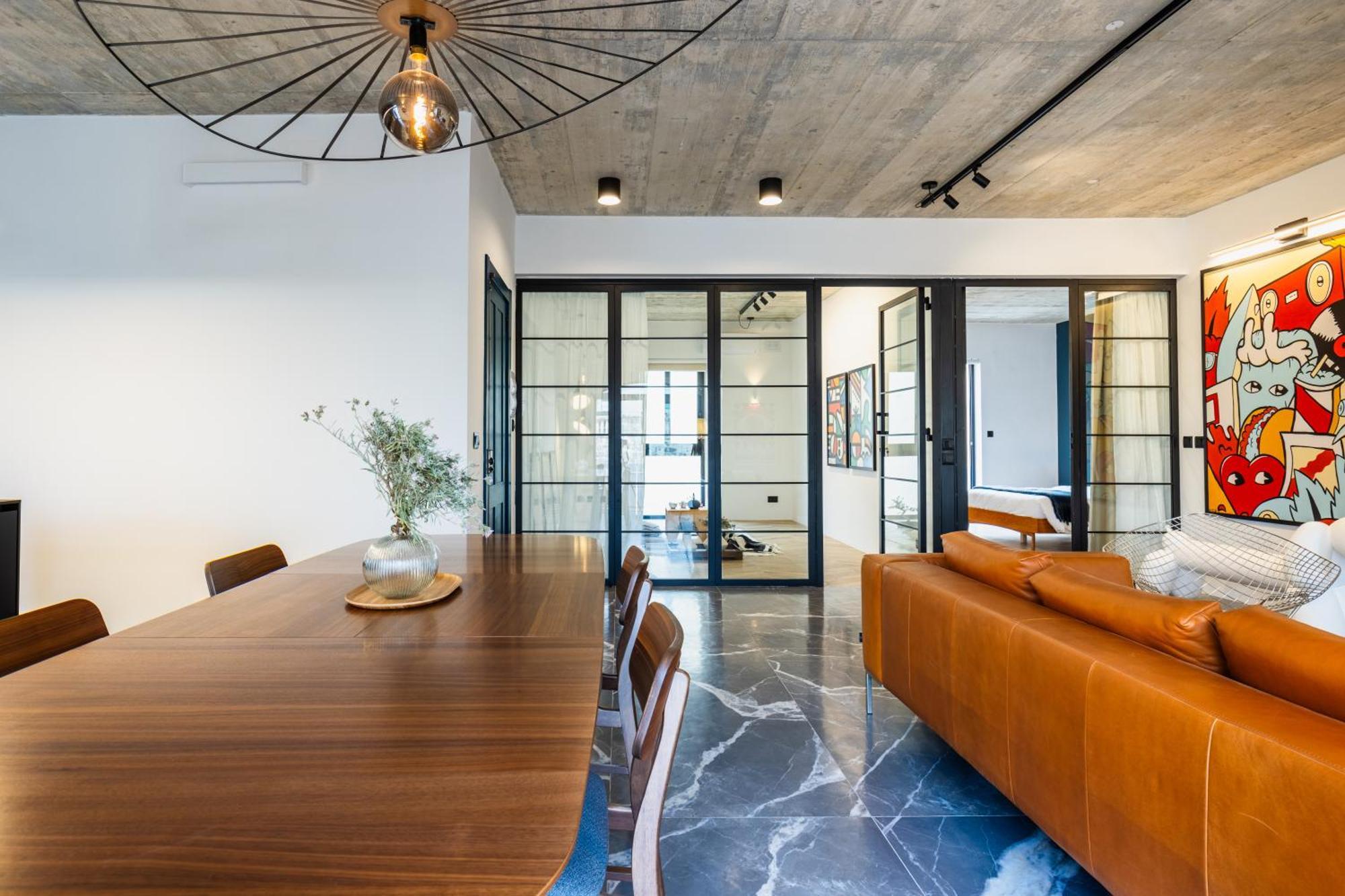 Apartment Bamboozle Loft *