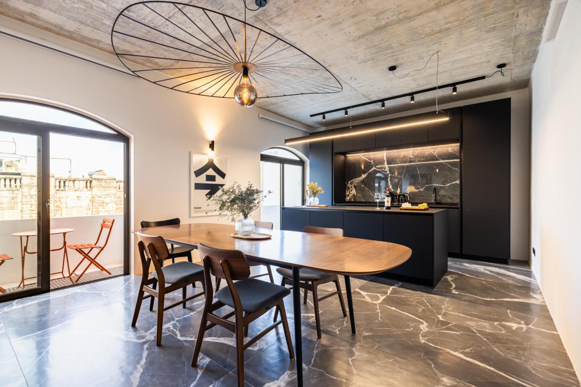 Bamboozle Loft Apartment St. Paul's Bay